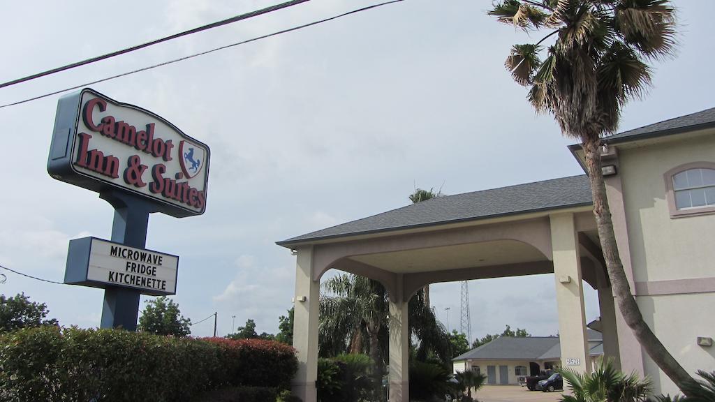 Camelot Inn & Suites Highway 290/Northwest Freeway Jersey Village Bagian luar foto
